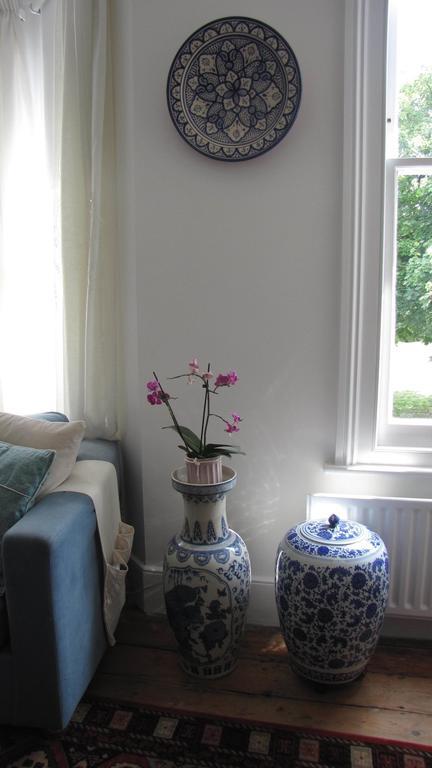 Holmewood Homestay London Ngoại thất bức ảnh