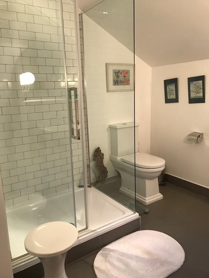 Holmewood Homestay London Ngoại thất bức ảnh