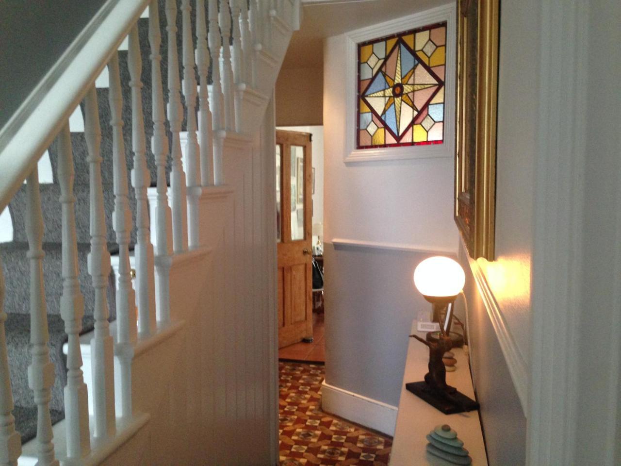 Holmewood Homestay London Ngoại thất bức ảnh